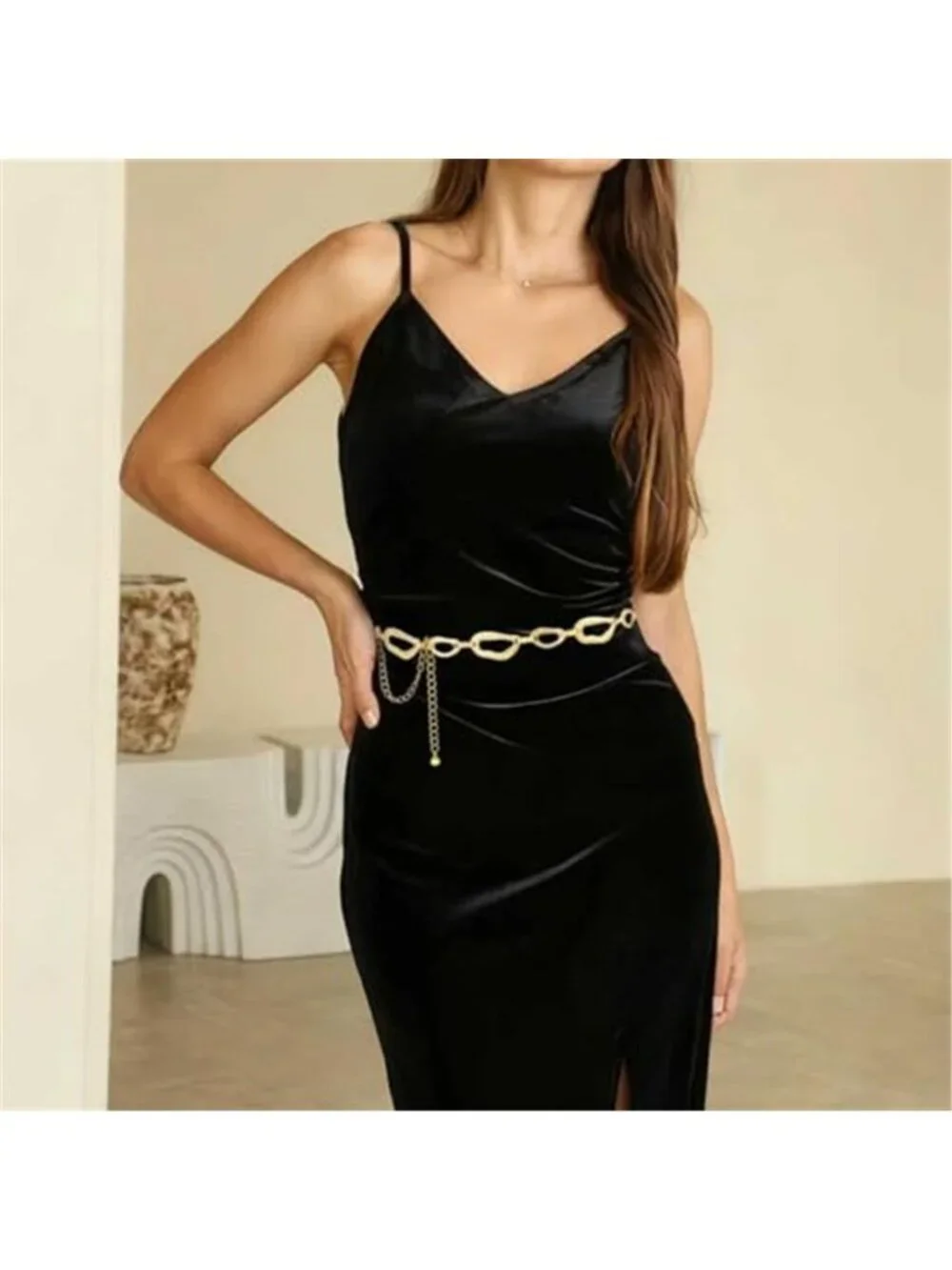 Chian Belt for Women Fashion Boho Metal Waist Body Chain Circle Link Belt